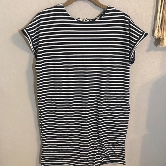 Striped t-shirt dress - Picture 1 of 5
